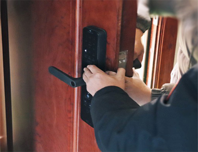 铜梁24小时上门开锁公司